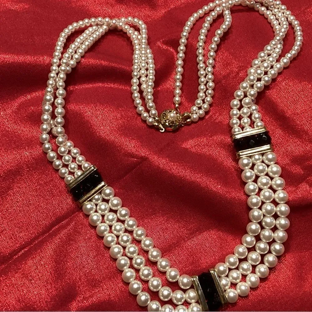 Elegant Trip Strand Faux Pearl Necklace with Black Accents